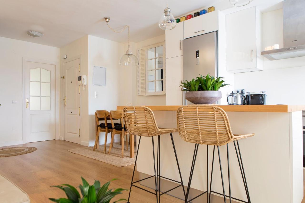 Apartamento Sol y Malaga - Designer Duplex con Terraza y Parking Exterior foto