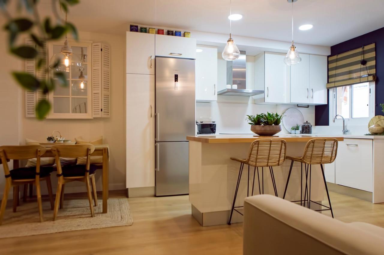 Apartamento Sol y Malaga - Designer Duplex con Terraza y Parking Exterior foto
